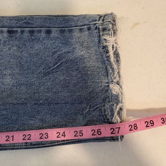 We The Free Womens Size 29 Denim Blue Jeans High Rise Distressed Raw Hem - Picture 8 of 8